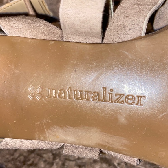 7.5 tie up heels - Picture 6 of 7